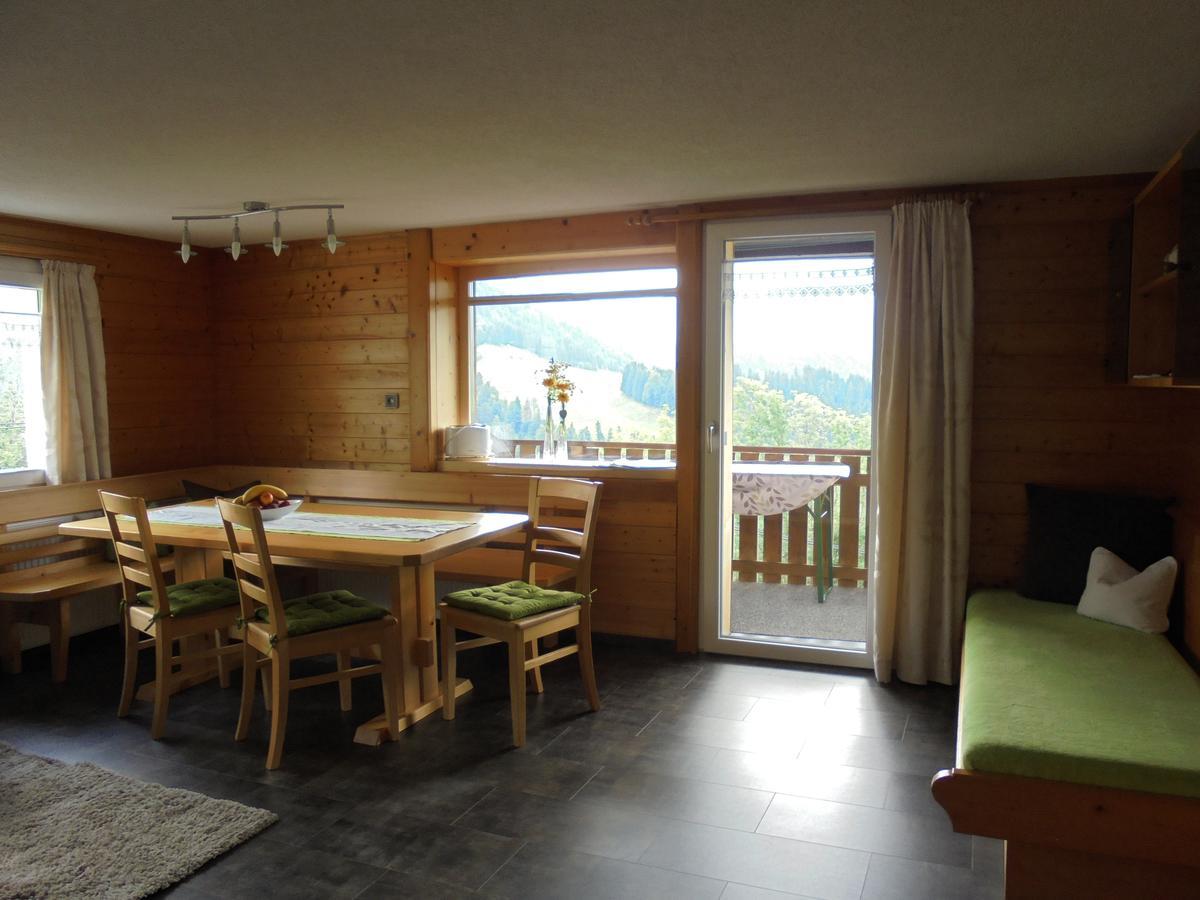 Appartement Ferienhaus Nussbaumer à Sibratsgfäll Extérieur photo